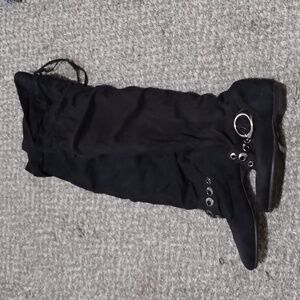 Size 7 knee high boots 22" slip on with buckle design